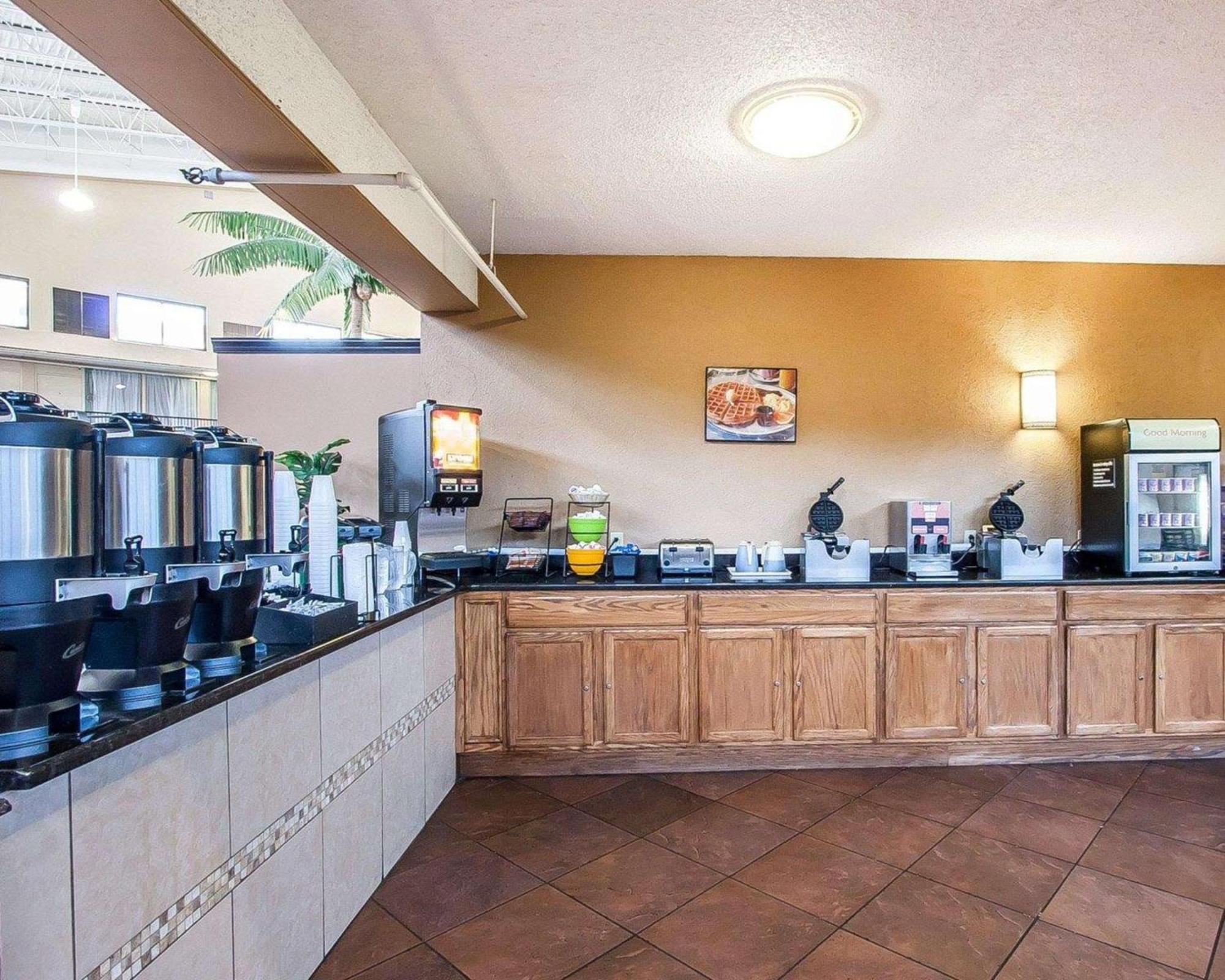 Clarion Inn Murfreesboro Dış mekan fotoğraf